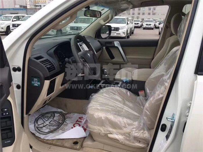 e9c34d22e3f7bb8e8ff85d756cfa627