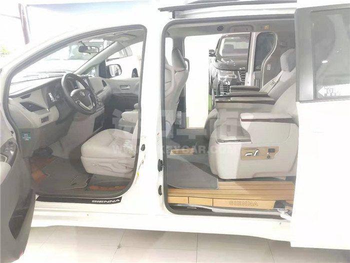 e0379a10a510460c74df6e874a04d210