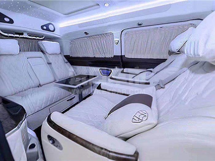 421113d883c3b7fe407390588f25640