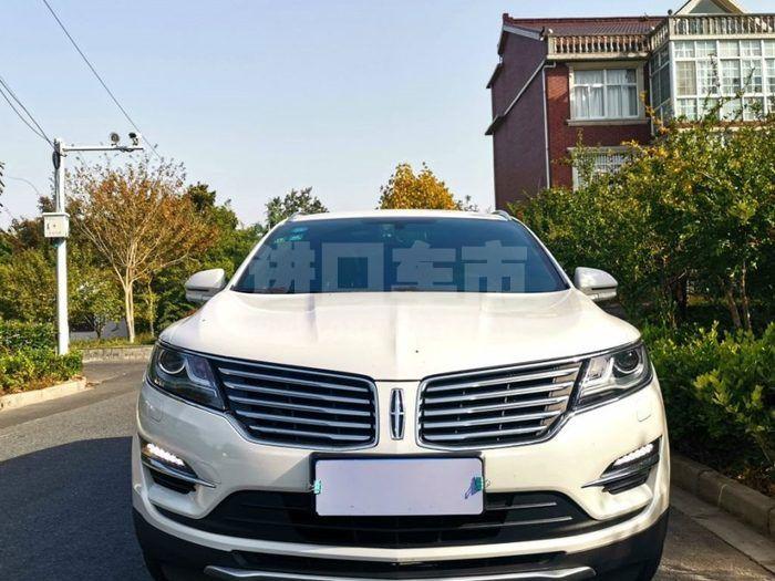 f_900x675_0_q87_autohomecar__ChsEfV23vZmAQMFEAAMS0Gjaomw315