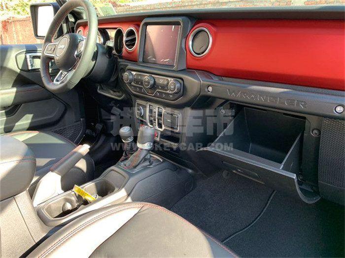 0e9410be3c8d48aef0f78e12188e1d19