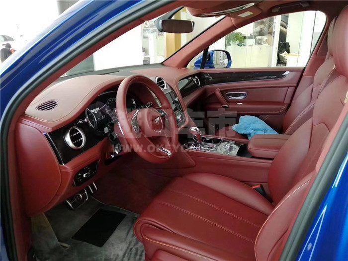 EF1882E95E3503D516A1B6F90271392B