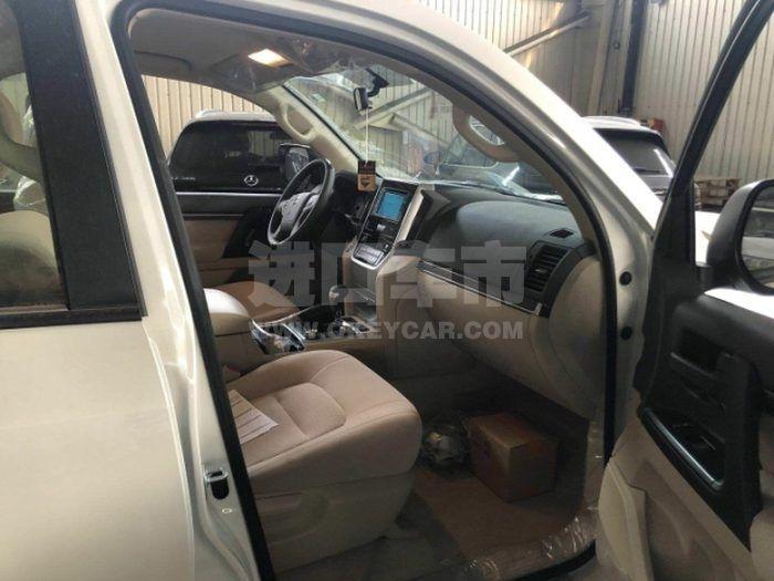 e818b2af33ff2fa8294d76fa21162184