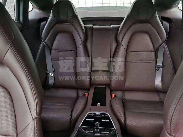 7017c855a2511abe47dbd3fe9737702