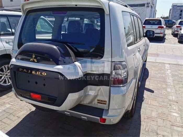 b3dbf0b0271bd1c8749ec3d27b81e4e0