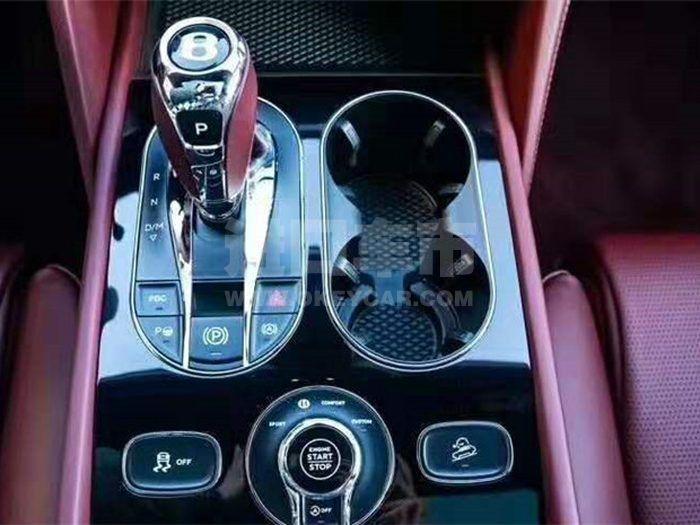 5ef72ee8c565c12a56f77022ff59904