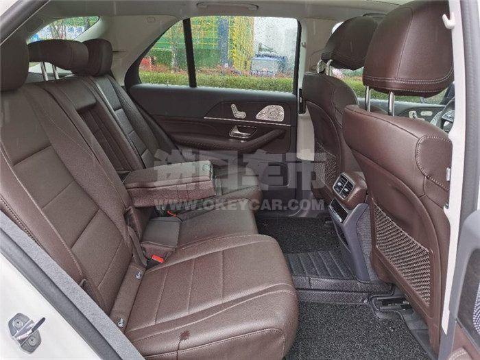 f_900x675_0_q87_autohomecar__ChsEkF39pluAJHtcAAJ12_L_Hvw818