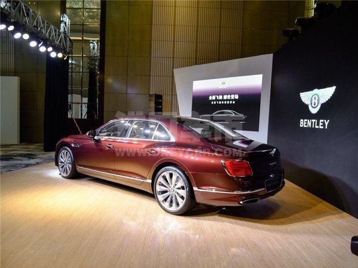 1024x0_1_q95_autohomecar__ChsEml1D8nKAeW_xAAamxakCAEA178