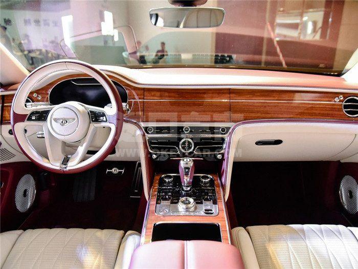 1024x0_1_q95_autohomecar__ChsEnl1D8jaAdT9qAAcjWvwaZ7c591