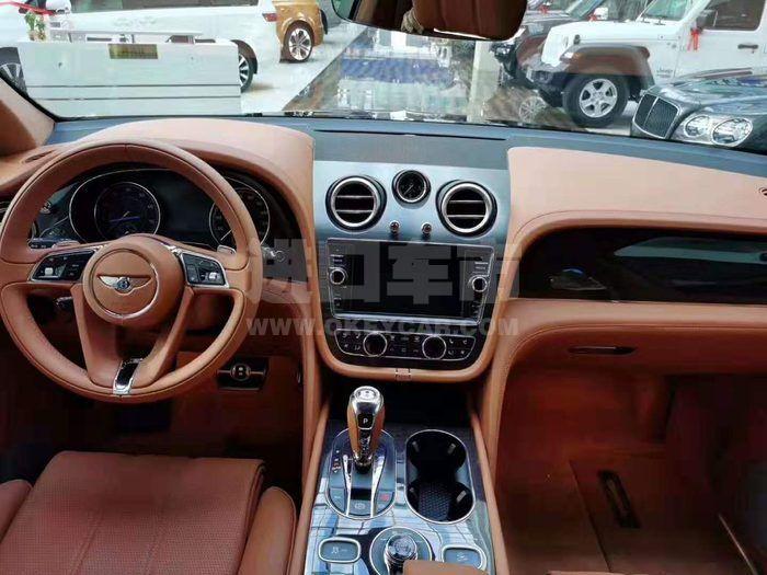 93a64bb74eeed4f17839696267f3bcb