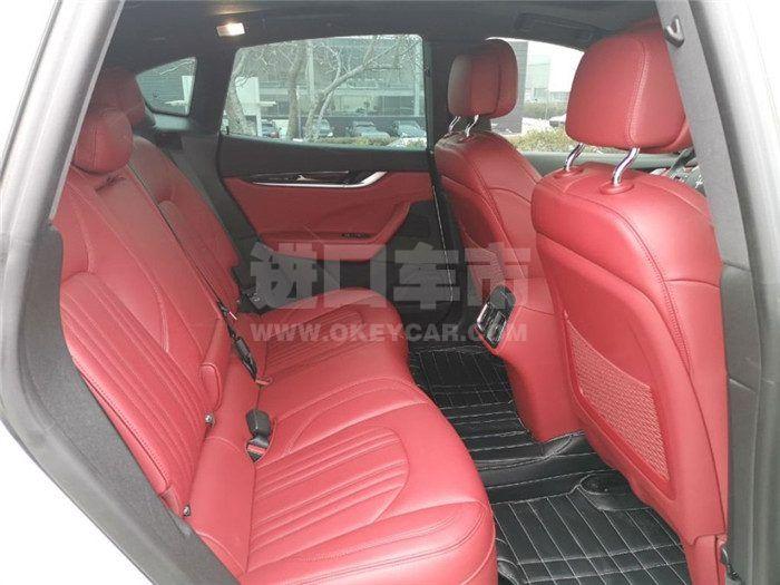 f_900x675_0_q87_autohomecar__ChsEkF4B4CiAAwLHAAGrDM8rmk8029
