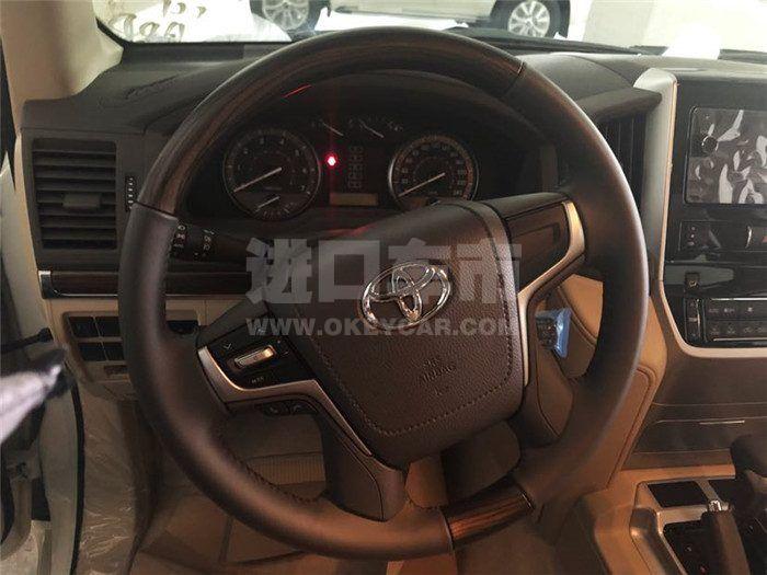 33c8f3437428865dc44322e7357619e8