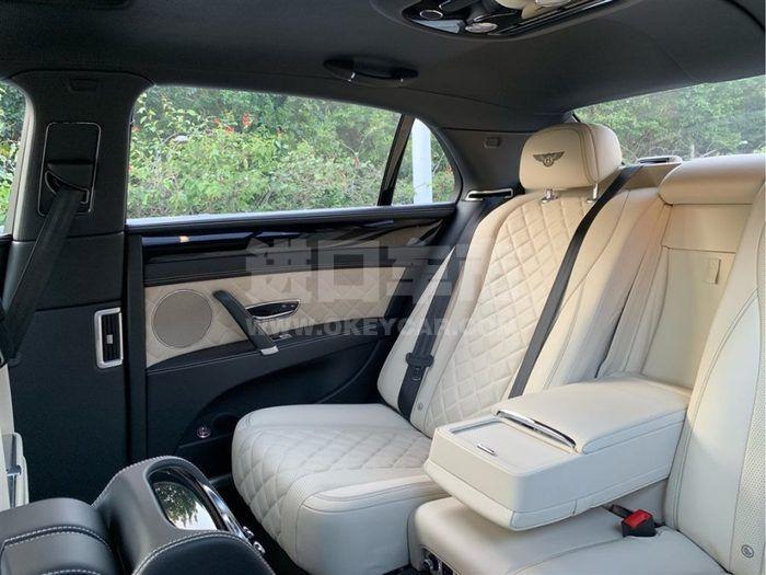 f_900x675_0_q87_autohomecar__ChcCRV3zXdKADE0PAAIiYpkgwdo289