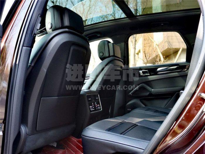 f_900x675_0_q87_autohomecar__ChsEnl4G2KCAbuPNAAIBMp62s2Q724