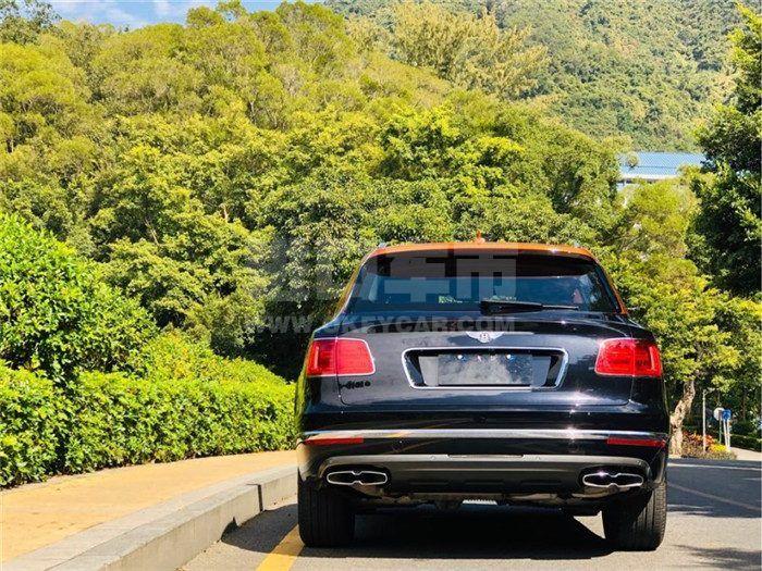 f_900x675_0_q87_autohomecar__ChsEkV3t57aAL1y4AASYPtVkbjs926