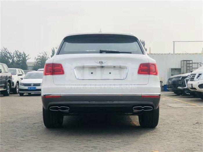 f_900x675_0_q87_autohomecar__ChsEl13p7qSAfJ95AAFpacrF6DA573