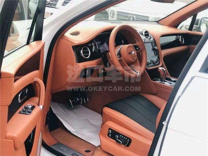 f_900x675_0_q87_autohomecar__ChsEj13p7p2AJFNiAAHUeSNbM6M563