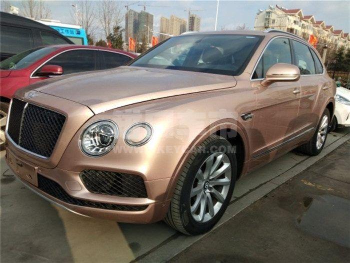 f_900x675_0_q87_autohomecar__ChcCP14Nb--AIMP0AAHCiJLluAY763