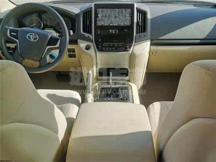 0156bba7b8404b5092a48d26969c5e2e