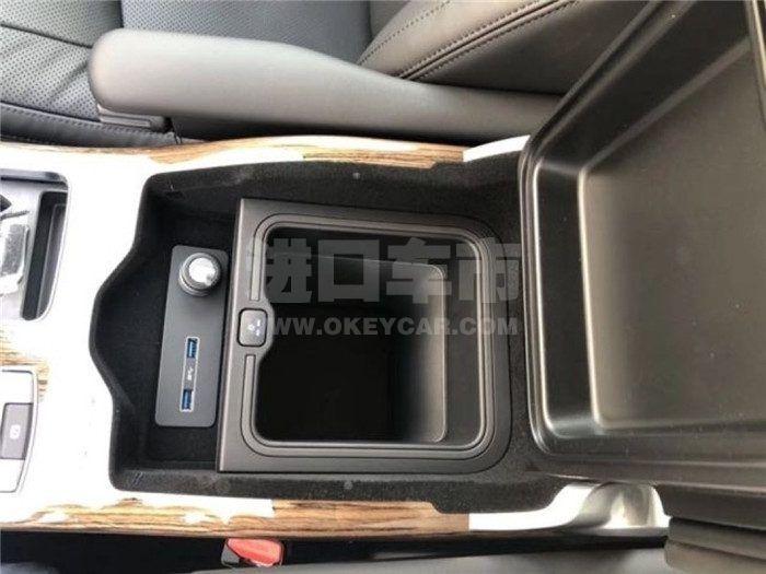 36075f7068054d24816b38f3a7d5e802