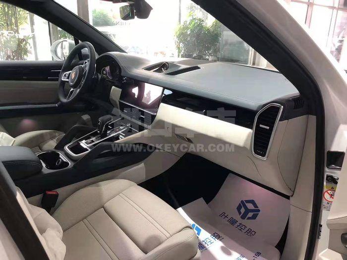 12250b9556e4390effa360fe595895a