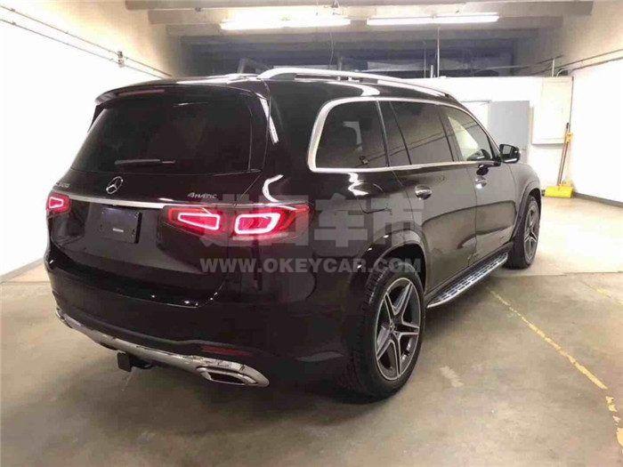 212eb5a1742d4b578340adaba2b1bb08