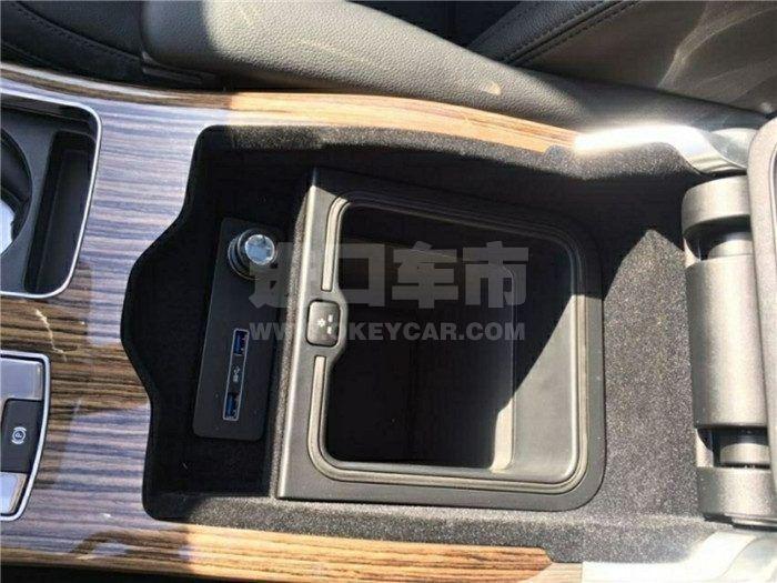 382319ed2b2f42afbb90bf3d9d1768b3