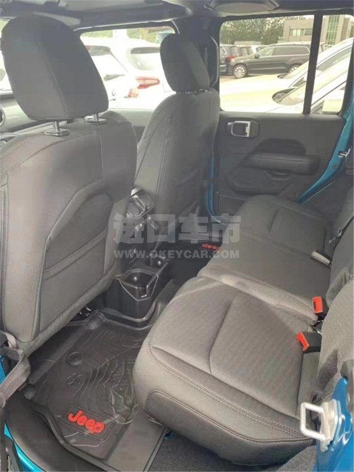 03435e6a1736e30ffad1cab872a6240