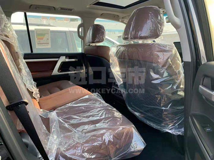 74c56f7fce51832d26b364323a3d400