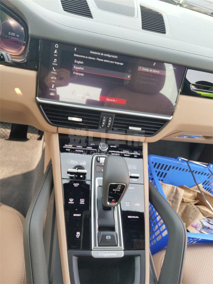 8e5dd4063df86a05fdd4633ee892e0a9