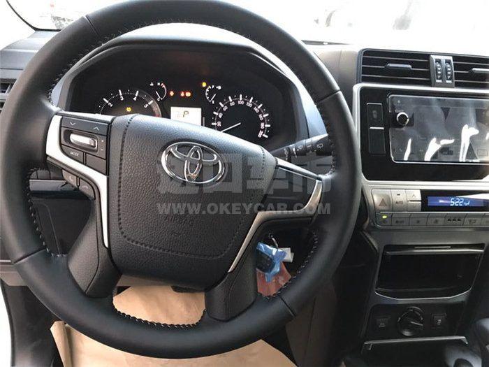 59b9b42fdd8885351f851e76f1eb6047