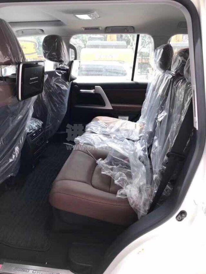 c5b341d988d945eab99489c25107eea3