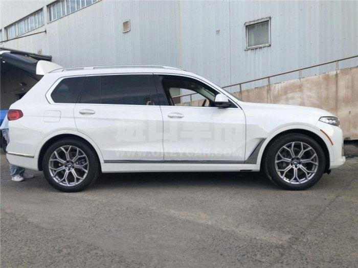 12697841ce4e4922b3198bc29136e7d5