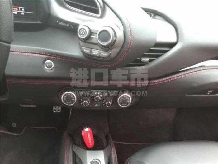 352aac4ac8b147eca7a21982ea6c3c55