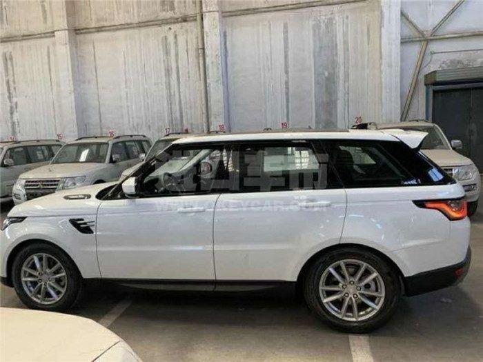 18851453cf8d4ee89e85f9a01e5b9247