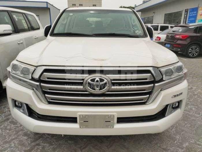 6833ba809f164928a1a267f7d4a031ab