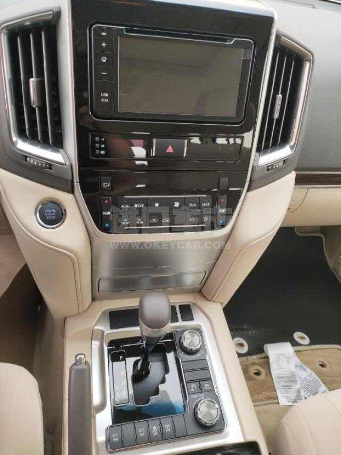 c7dad19bc98b4f70a855b6c181606011