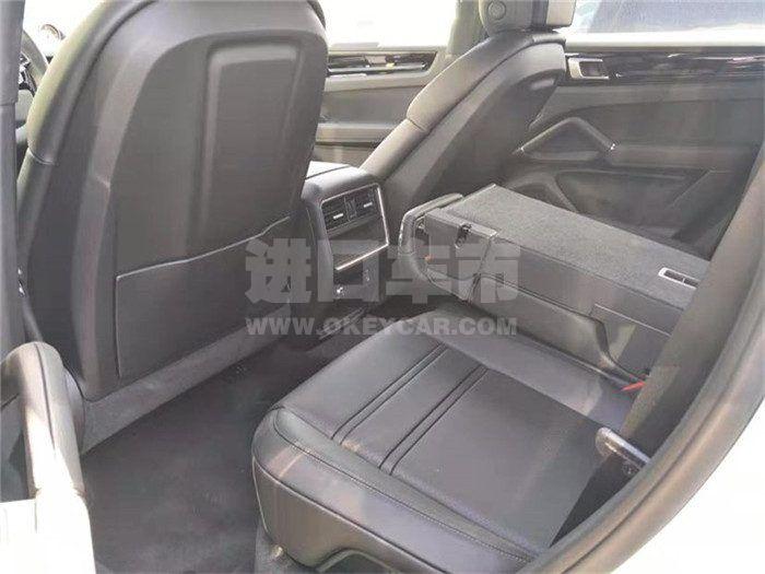 9b78675b83a72a7b27dbe6e73ad6f66c