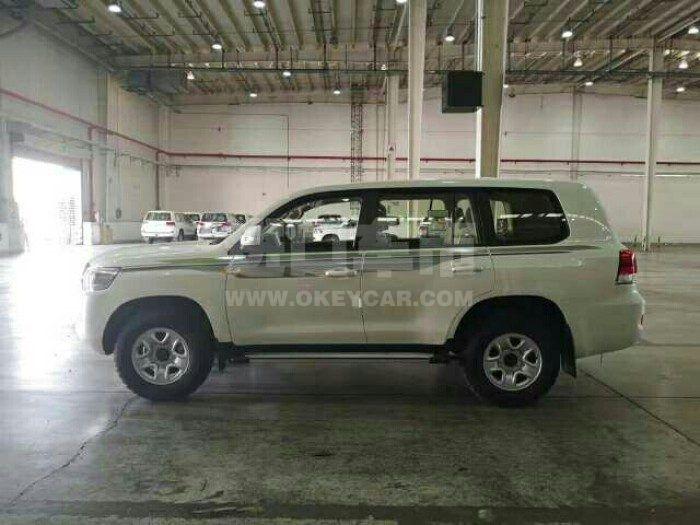 6092c3357a07428ca64ee7dff7c34050