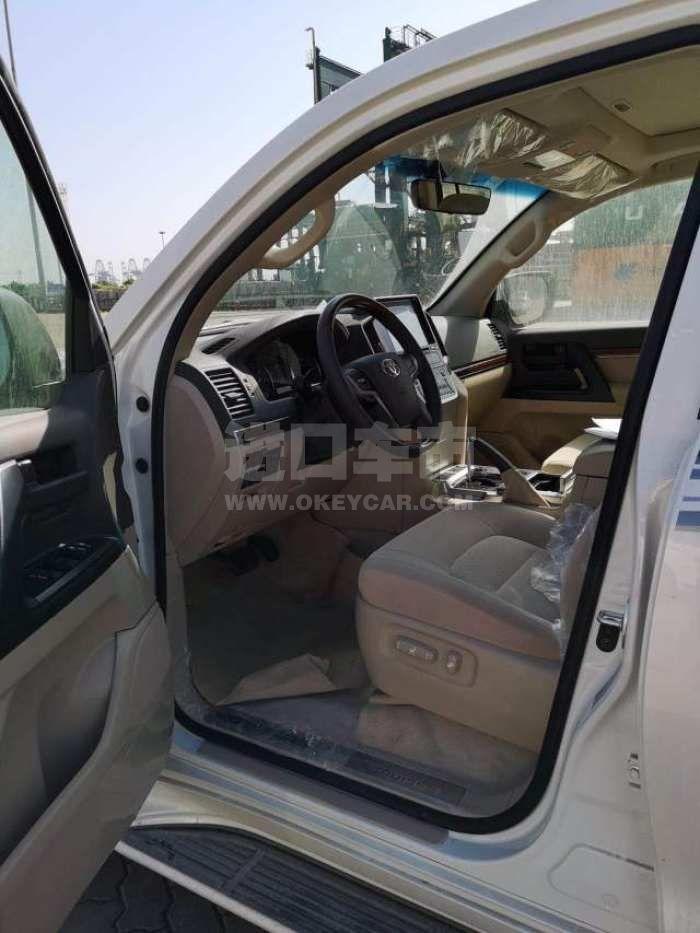 abe3b92903414d89a9a116de6be1f783