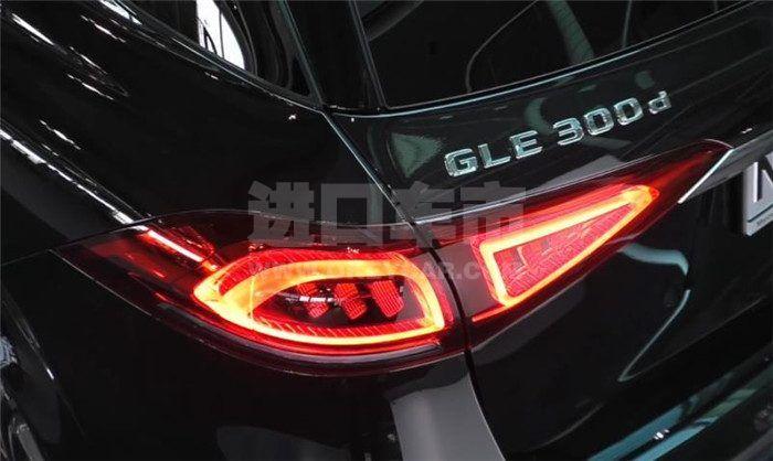 12efd4c452de4103b1a3b2054c9c2bdc