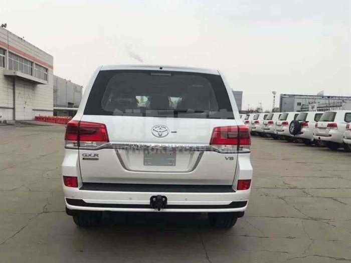 8f0de526e4c943889327d56fbb64420f