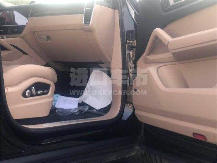 69784feae99046088cf0345de3734742