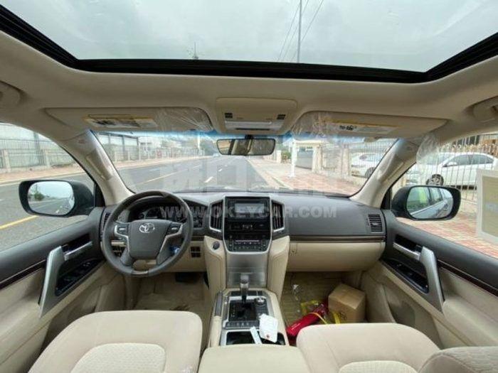 2af59f44e53c4a018a35991b68989370