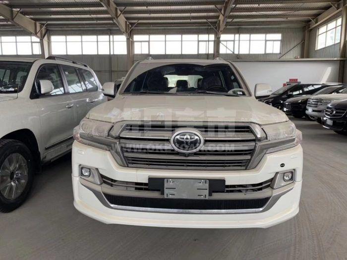 179b95a4f85e4e84aaed85221f704188