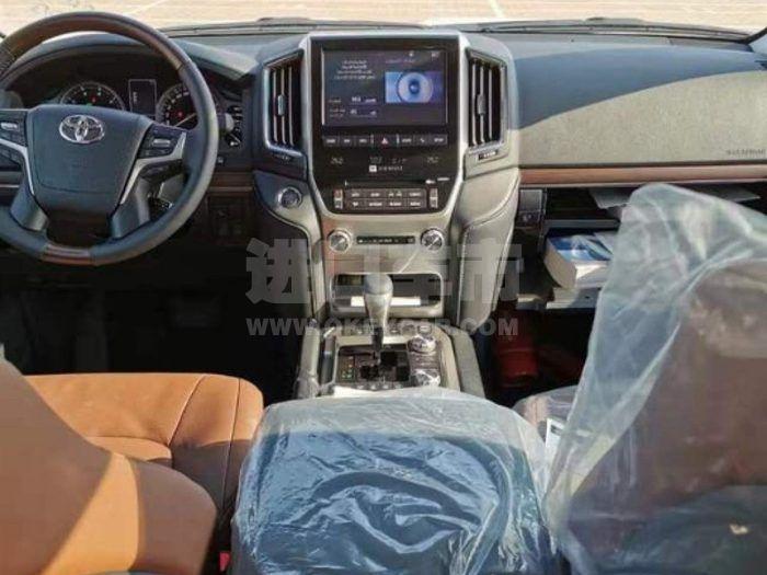 faa9edbee7d84c12aa5de8ffb7f5cfe6