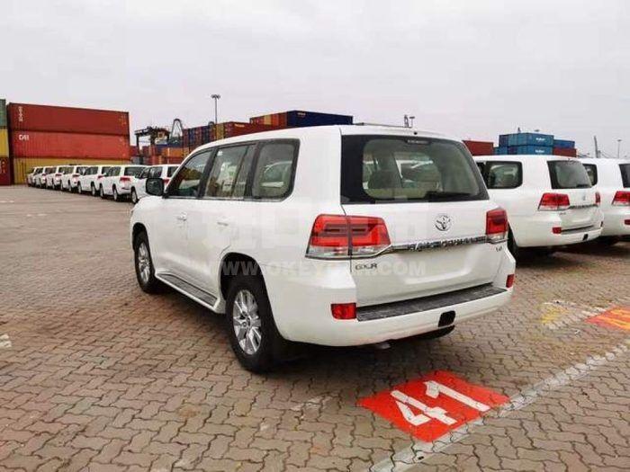 e1dc7c03f8bd4e2e946b0f748b8dfde9