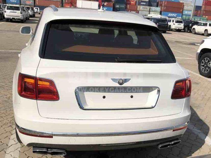 05df4f268bd64ab69bb9d3a9325e000e