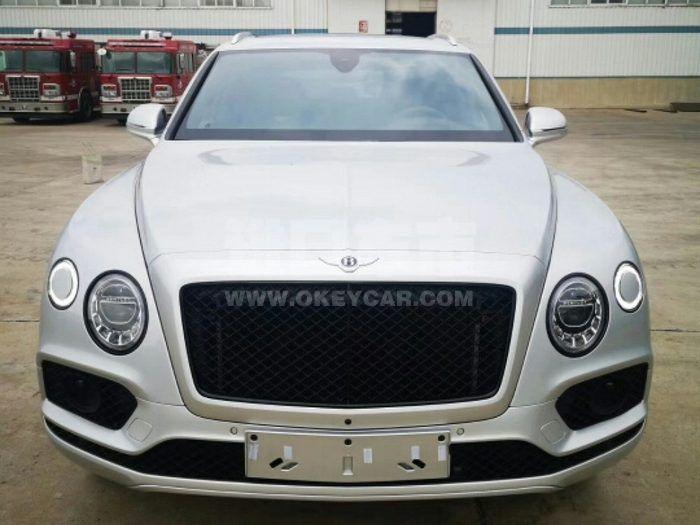 7bb6b36ffbdc4cdd99ff0c2884f75182