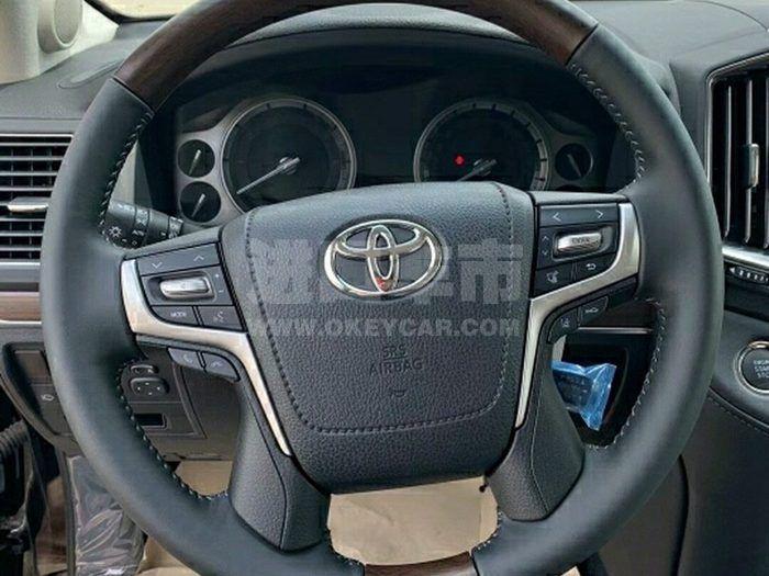 737da33dc92b4ed6abefcff3153d8e8e